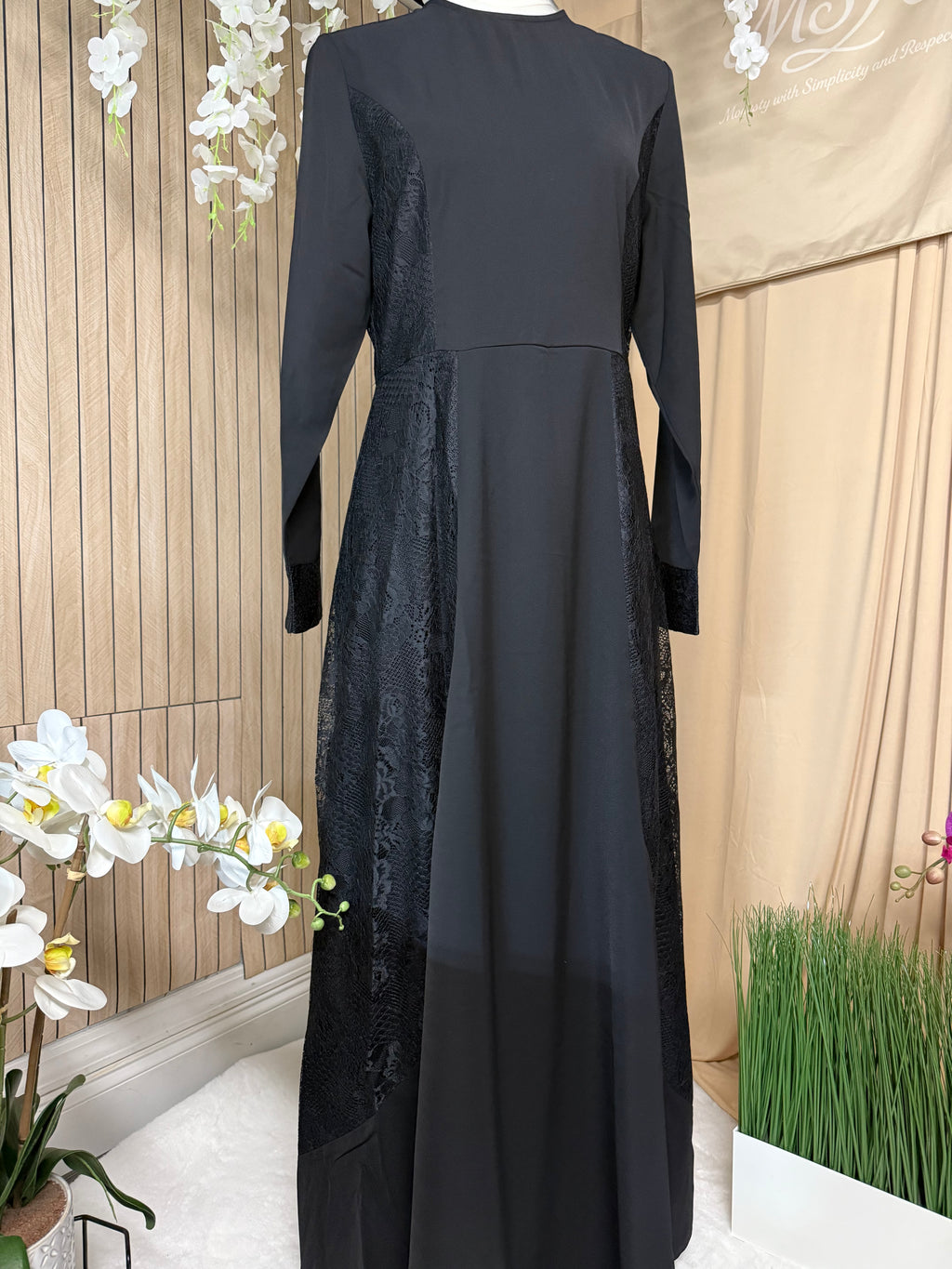 MSR black dress crafted with lace ,